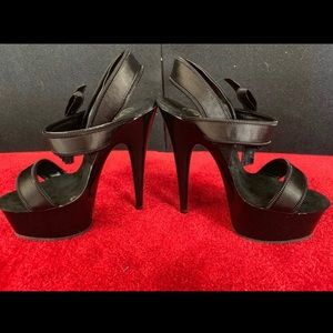 Pleaser sexy heel size 5